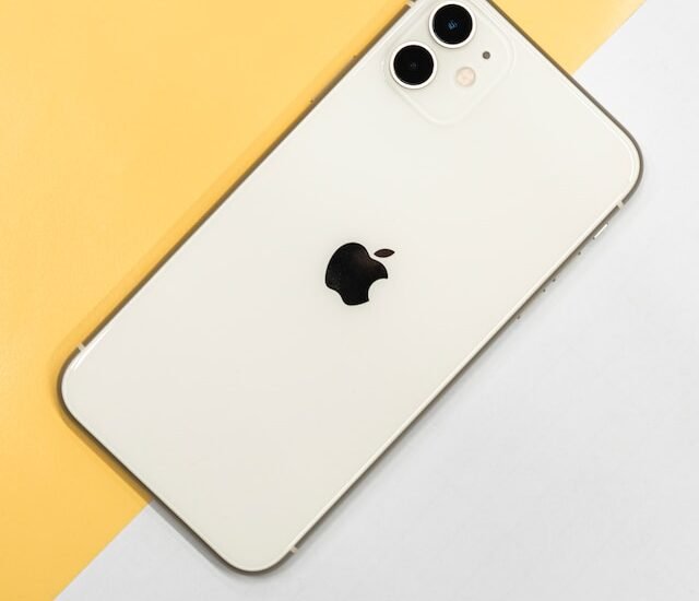 Κόλλησε το iPhone 11 - Επανεκκίνηση & Οδηγίες