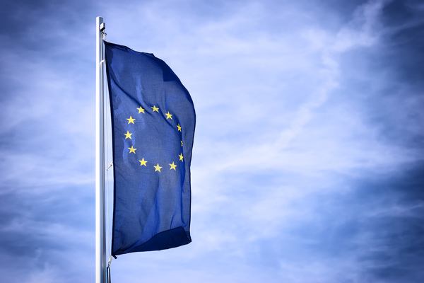 Κάρτα Ευρωπαίου Πολίτη – Προϋποθέσεις Νόμιμης Διαμονής Αναλυτικός Οδηγός και Νομικό Πλαίσιο